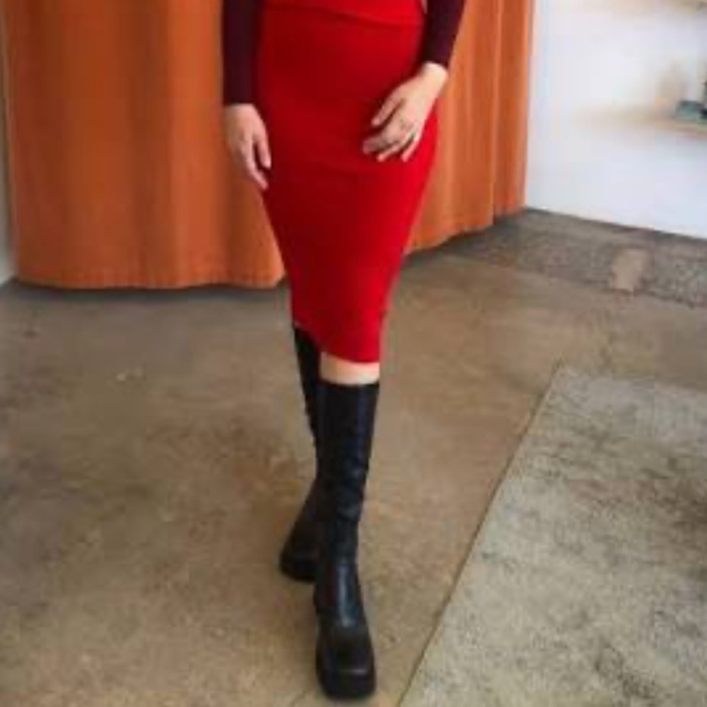 Giu giu red nonna skirt